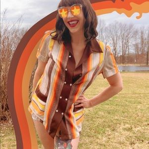 1970s Vintage Pointed Collar Sunrise Striped Shirt